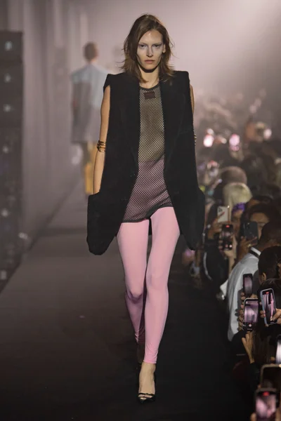 Look 21